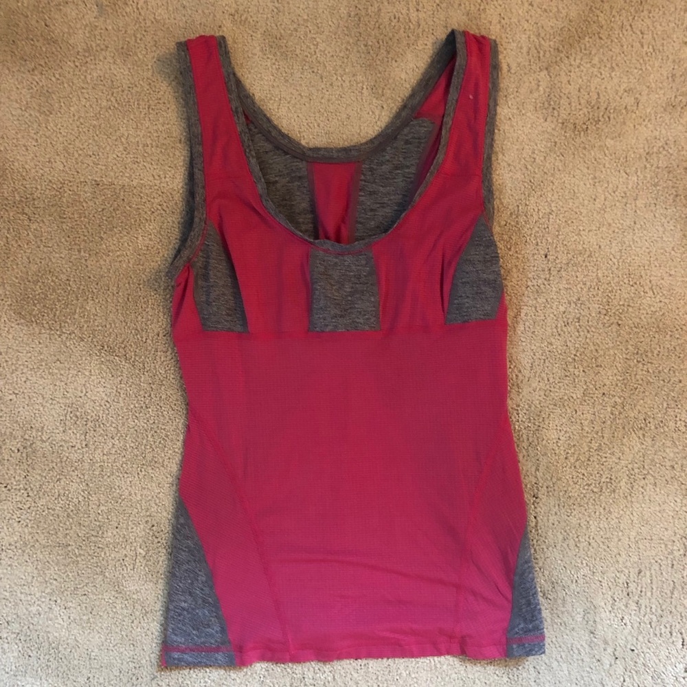 LULULEMON workout tank top